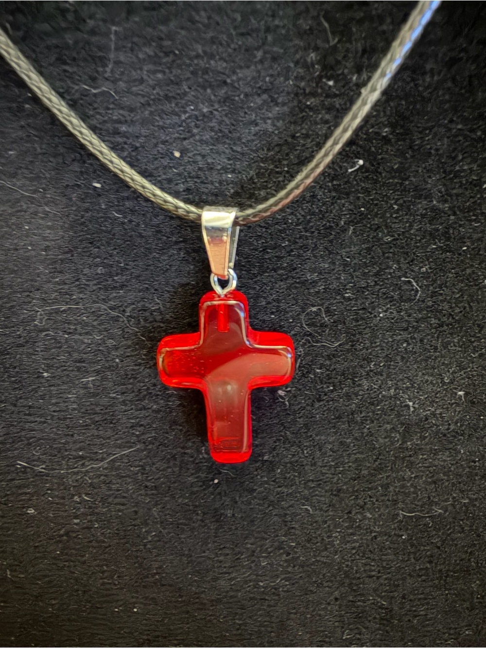 ✴️New✴️Red Sea Glass Cross Pendant Necklace